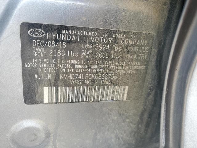 2019 HYUNDAI ELANTRA SE
