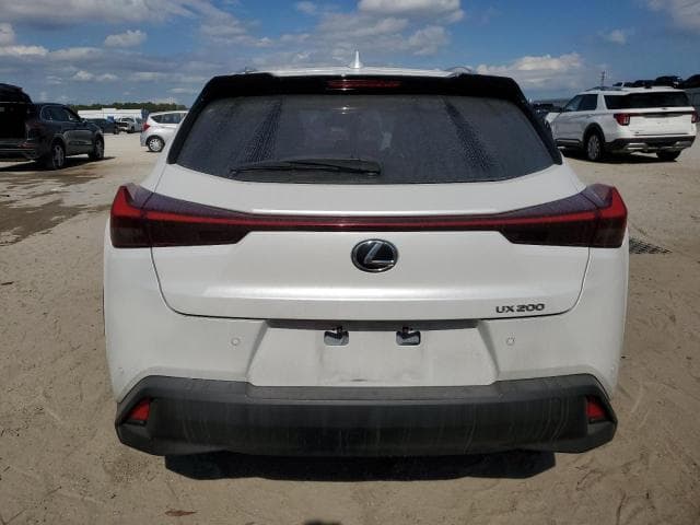 2021 LEXUS UX 200