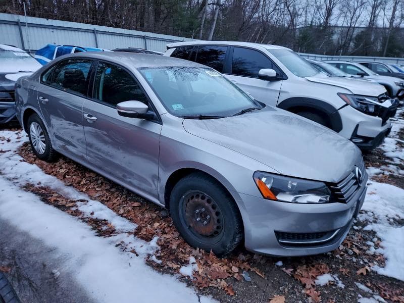 2014 VOLKSWAGEN PASSAT S