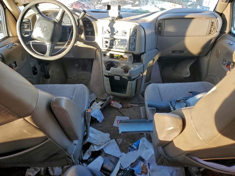 2001 CHEVROLET ASTRO