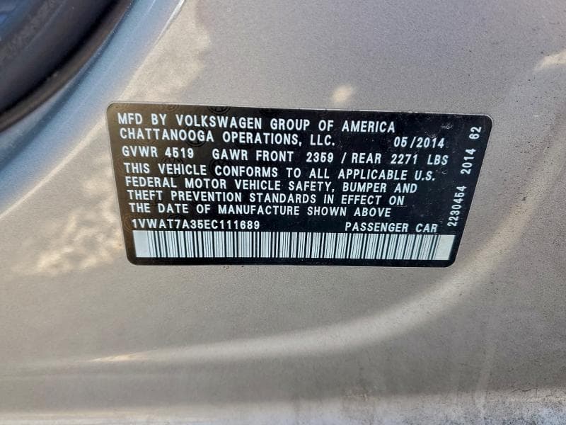 2014 VOLKSWAGEN PASSAT S