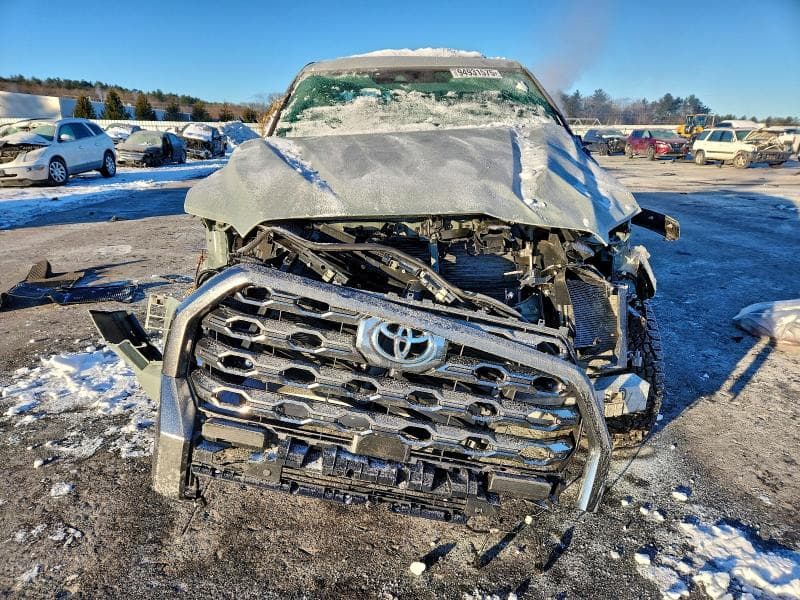 2025 TOYOTA TUNDRA CREWMAX PLATINUM