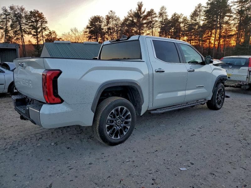 2024 TOYOTA TUNDRA LIMITED HV