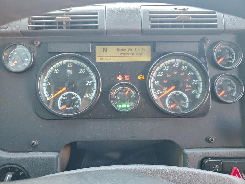2018 FREIGHTLINER CASCADIA 125 SEMI TRUCK