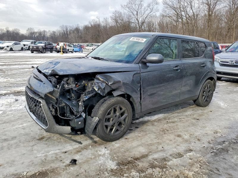 2022 KIA SOUL LX