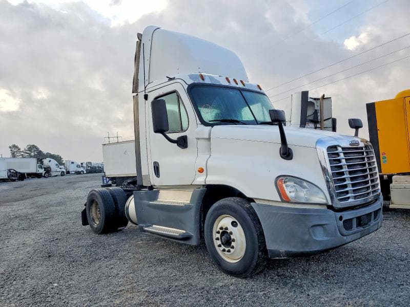 2016 FREIGHTLINER CASCADIA 125 SEMI TRUCK