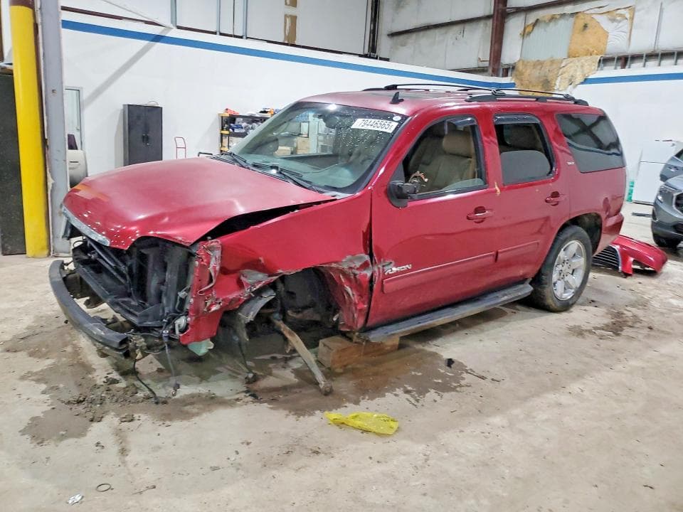 2013 GMC YUKON SLT