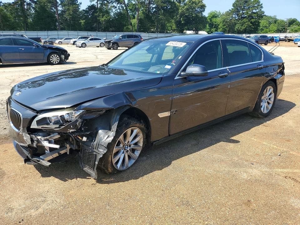 2015 BMW 740 I