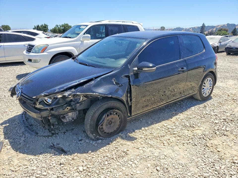 2013 VOLKSWAGEN GOLF