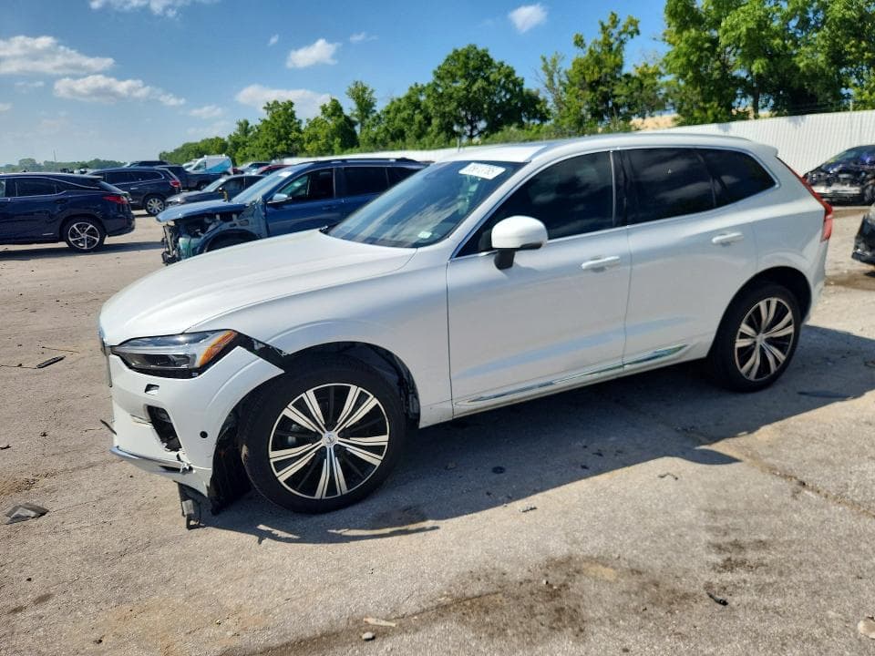 2022 VOLVO XC60 B5 INSCRIPTION
