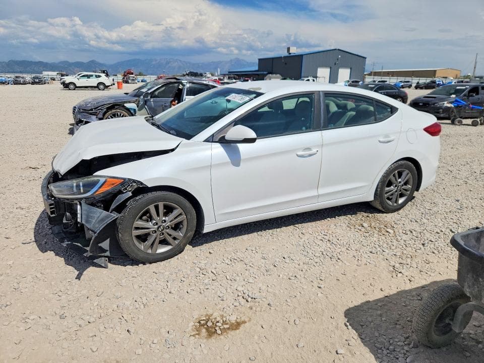 2017 HYUNDAI ELANTRA SE