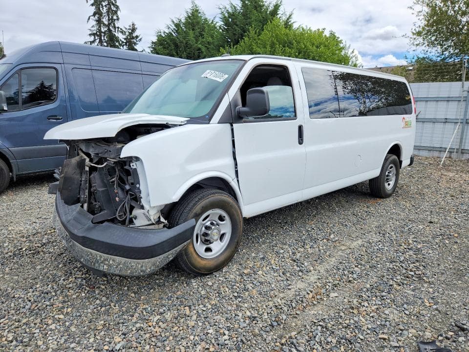 2015 CHEVROLET EXPRESS G3500 LT