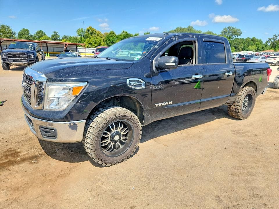 2017 NISS TITAN SV