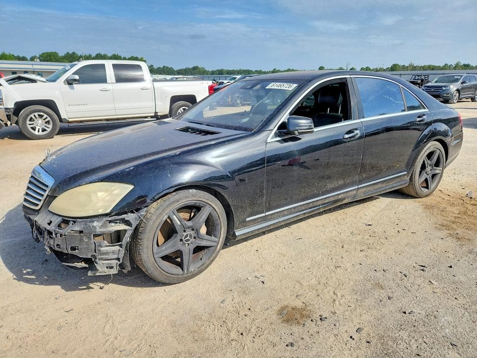 2010 MERCEDES-BENZ S 550