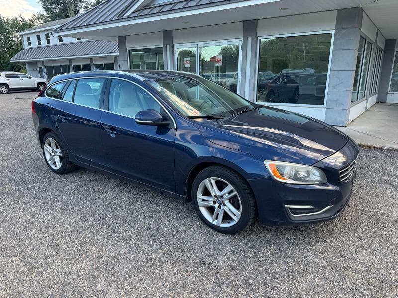 2015 VOLVO V60 PREMIER