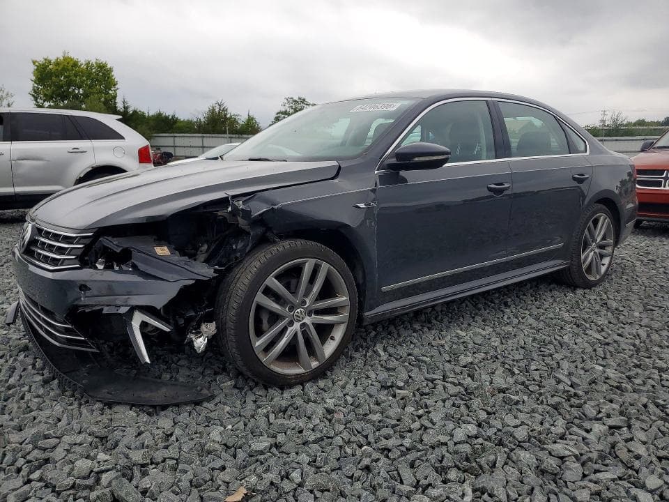 2017 VOLKSWAGEN PASSAT R-LINE