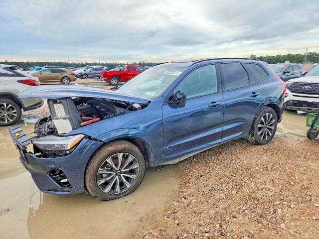 2025 VOLVO XC60 PLUS
