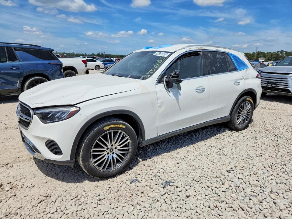 2024 MERCEDES-BENZ GLC 300