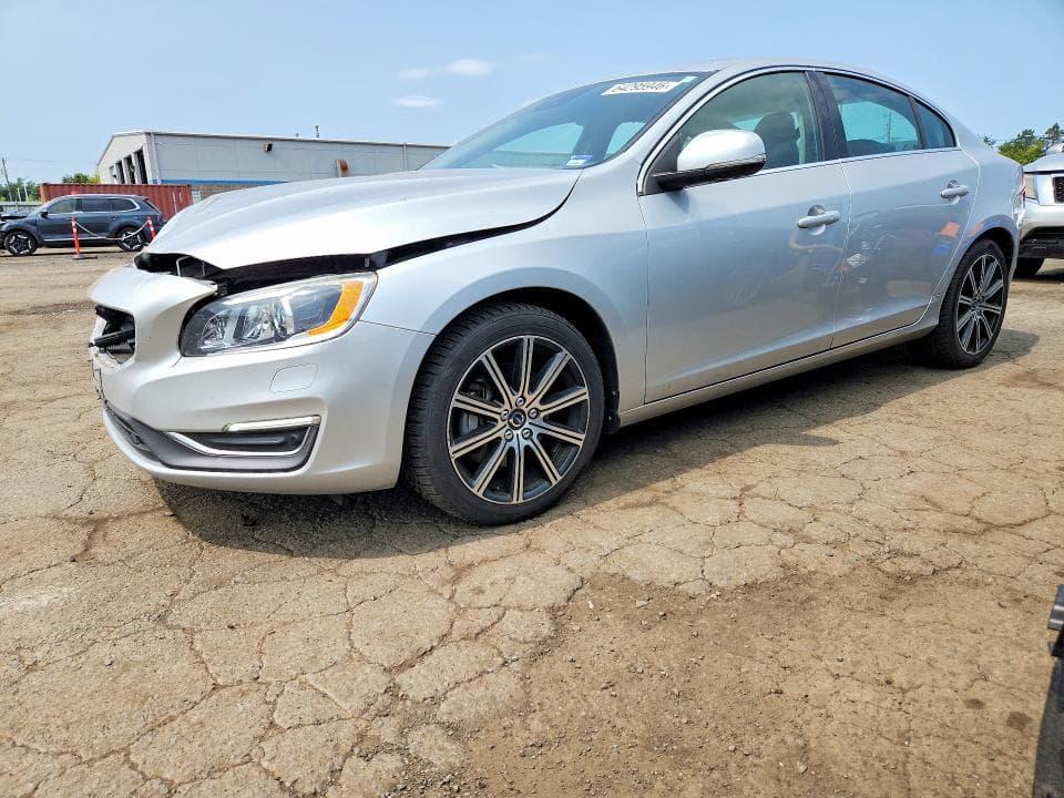 2017 VOLVO S60 PLATINUM