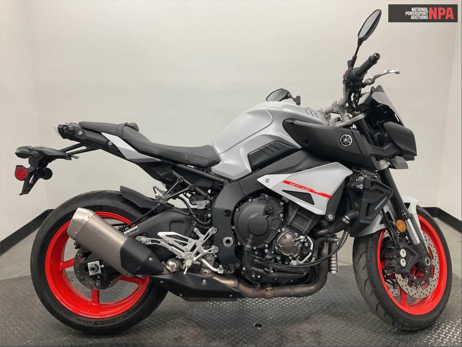 2020 YAMAHA MT-10
